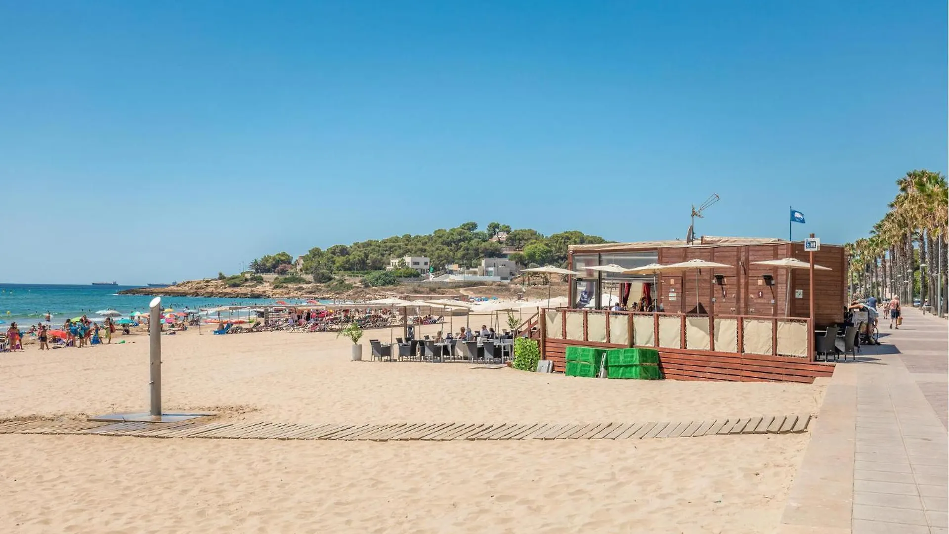 2 Bedroom Awesome Apartment In Deltebre Spain
