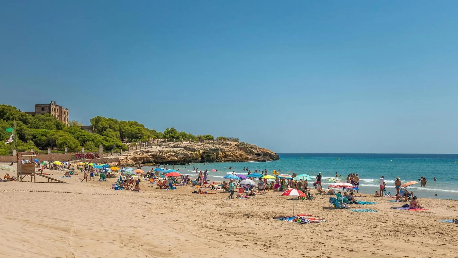 2 Bedroom Awesome Apartment In Deltebre